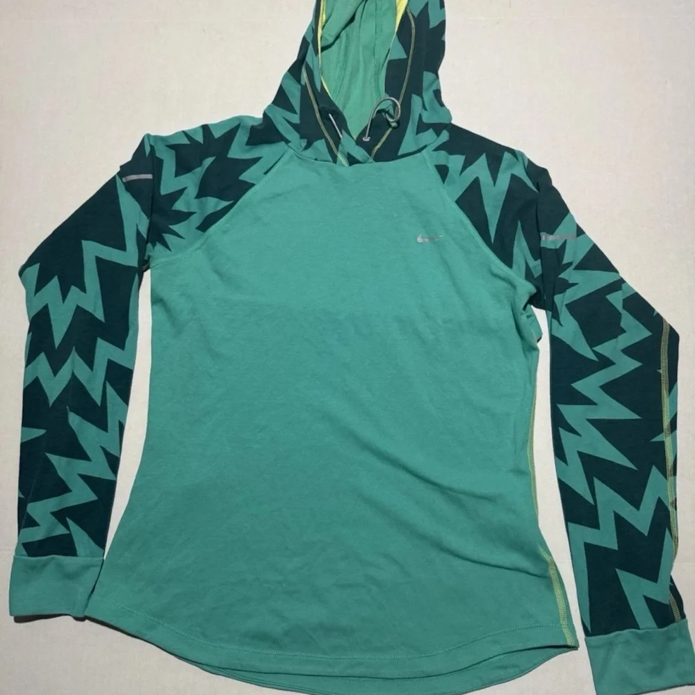 Nike Dri-Fit Vented Thin‎ Hooded Workout Jacket, Green, Small #797